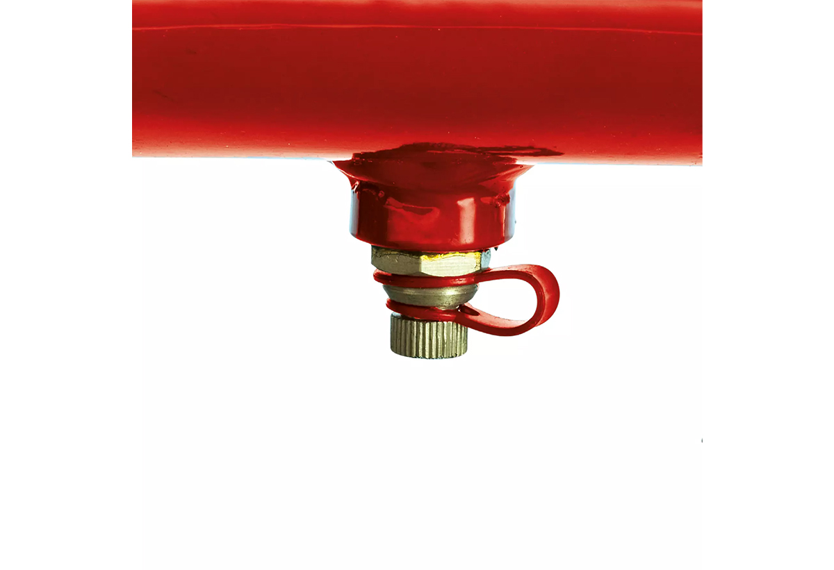 Απεικονίζεται κοντινό στη βαλβίδα του εργαλείου.